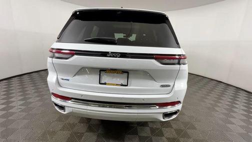 Bright White Clearcoat 2023 Jeep Grand Cherokee 4xe Overland