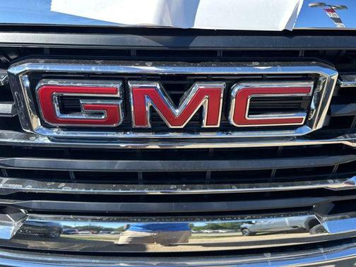 2026 GMC Sierra 2500 SLE