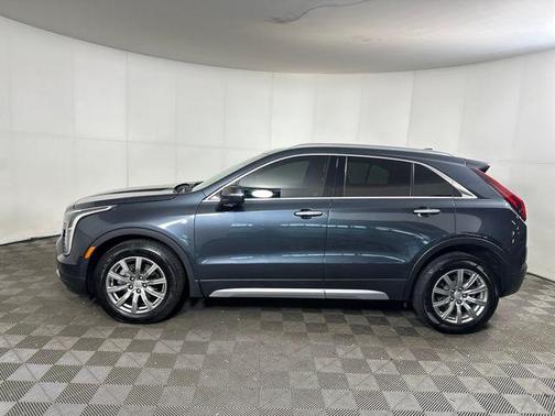 2021 Cadillac XT4 Premium Luxury