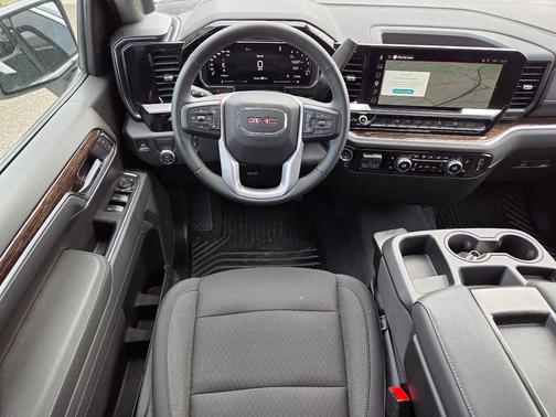 Summit White 2026 GMC Sierra 1500 SLE