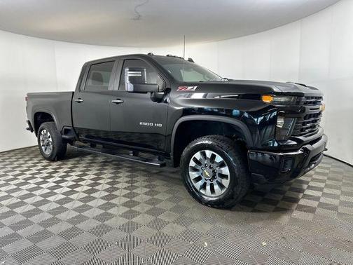 2024 Chevrolet Silverado 2500 Custom