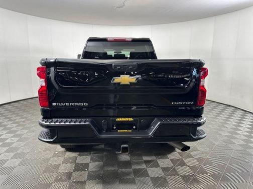 2024 Chevrolet Silverado 2500 Custom
