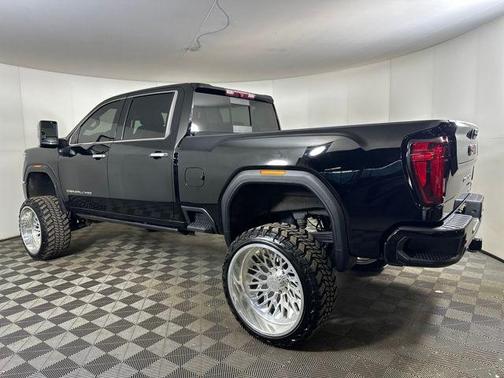 2022 GMC Sierra 2500 Denali