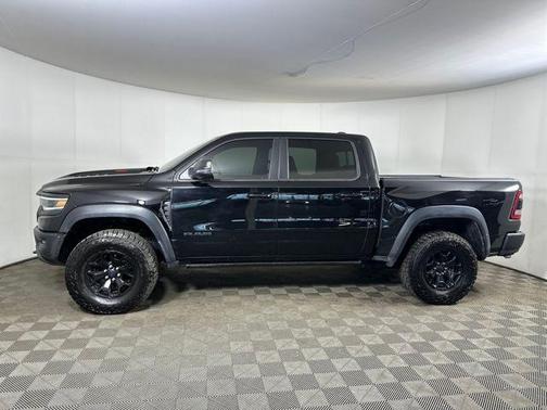 Diamond Black Crystal Pearlcoat 2024 RAM 1500 TRX
