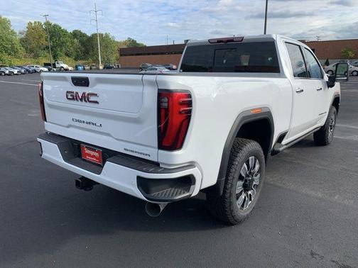2025 GMC Sierra 2500 Denali