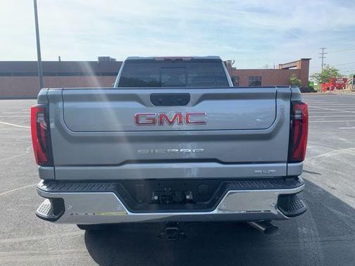 2026 GMC Sierra 2500 SLT
