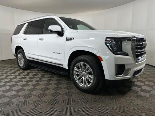 Summit White 2023 GMC Yukon SLT