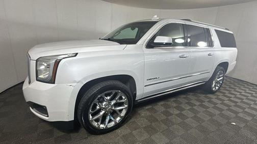 White Frost Tricoat 2018 GMC Yukon XL Denali