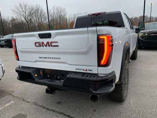 2026 GMC Sierra 2500 AT4