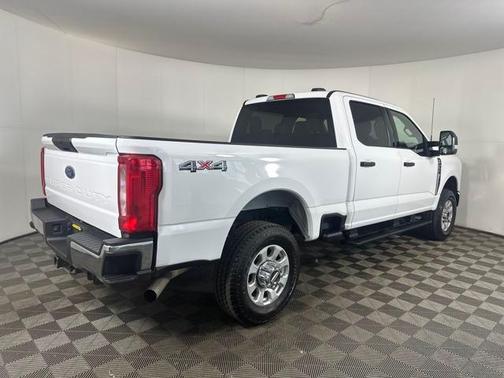 2024 Ford F-350 XLT