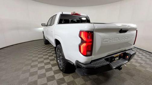 Summit White 2024 Chevrolet Colorado Z71