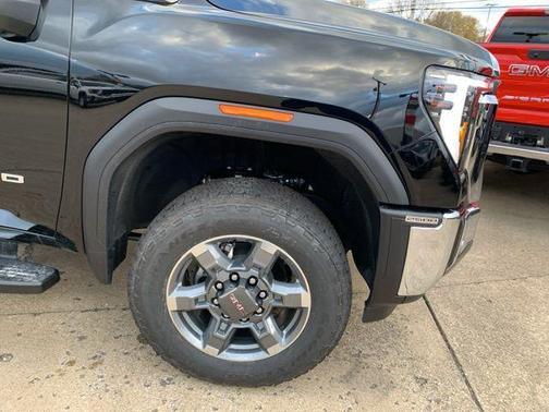 2026 GMC Sierra 2500 SLT