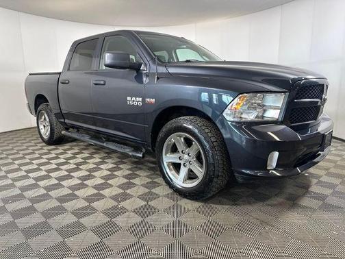 2016 RAM 1500 Tradesman/Express
