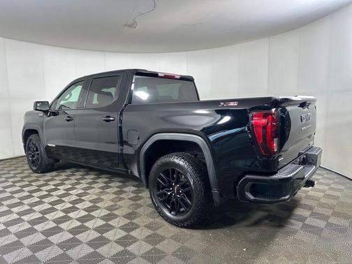 Onyx Black 2023 GMC Sierra 1500 Elevation