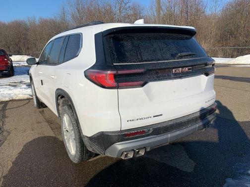2026 GMC Acadia Elevation AWD