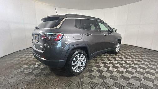 Gray 2024 Jeep Compass Latitude Lux