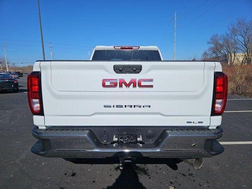 Summit White 2026 GMC Sierra 2500 SLE