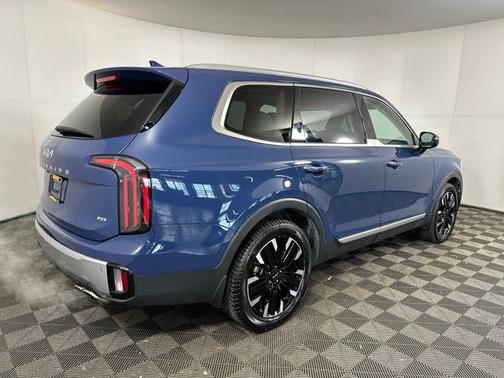 2023 Kia Telluride SX
