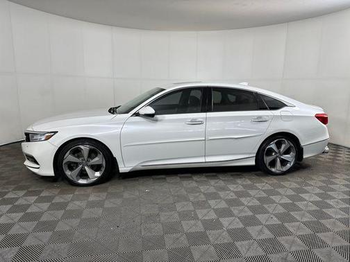 2018 Honda Accord Touring 2.0T