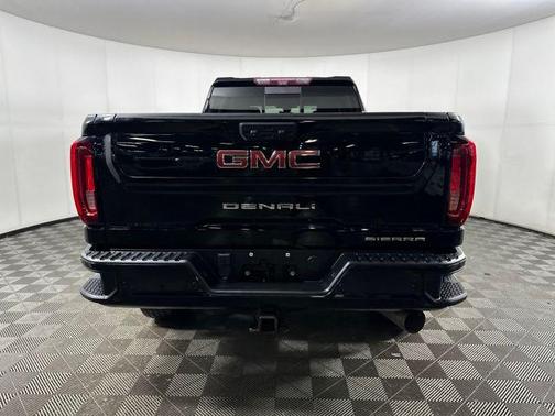 2021 GMC Sierra 2500 Denali