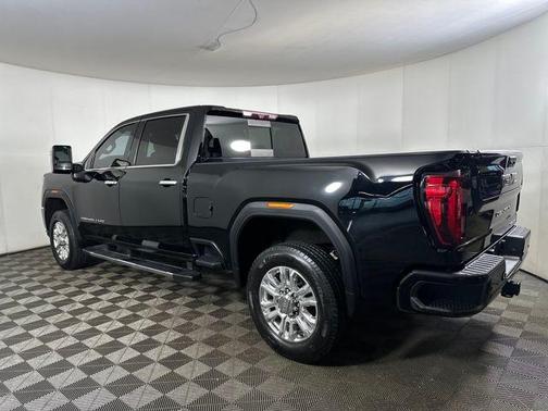 2021 GMC Sierra 2500 Denali