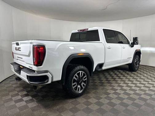 2023 GMC Sierra 2500 AT4