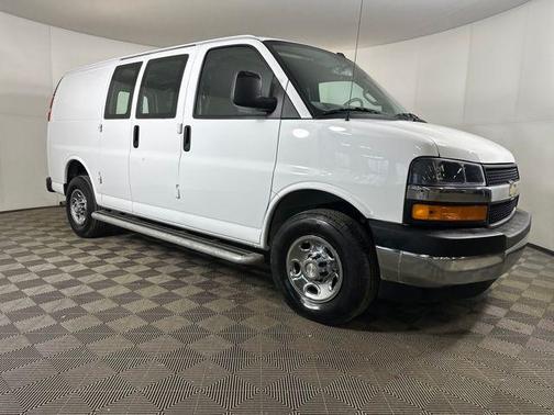 2024 Chevrolet Express 2500 Work Van
