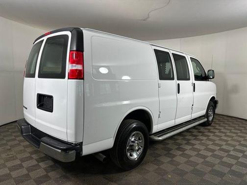 2024 Chevrolet Express 2500 Work Van