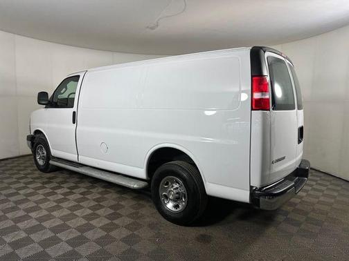 2024 Chevrolet Express 2500 Work Van