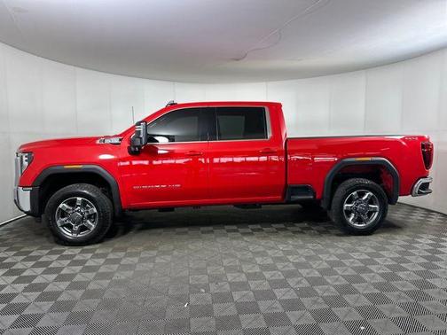 2025 GMC Sierra 2500 SLE