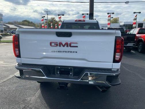 2025 GMC Sierra 2500 Base