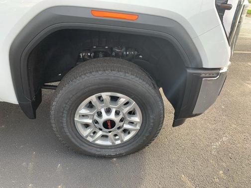 2025 GMC Sierra 2500 Base