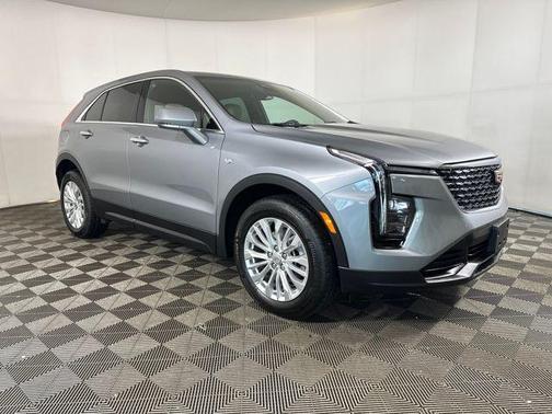 2024 Cadillac XT4 Luxury