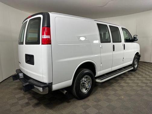 2024 Chevrolet Express 2500 Work Van