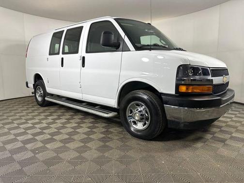 2024 Chevrolet Express 2500 Work Van