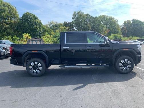 2026 GMC Sierra 3500 Denali