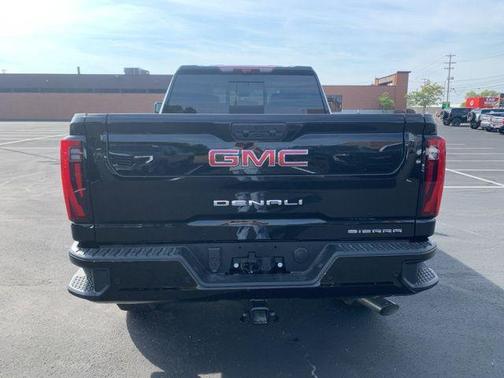 2026 GMC Sierra 3500 Denali