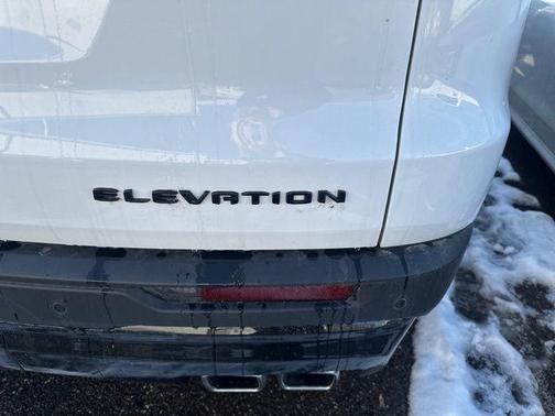 2025 GMC Acadia AWD Elevation