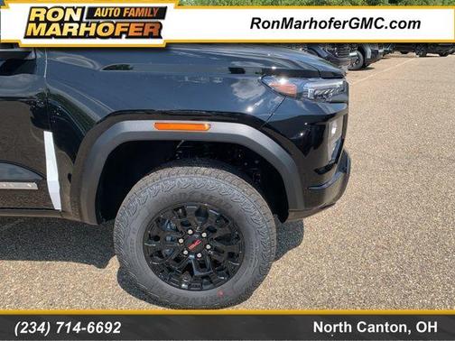 Onyx Black 2026 GMC Canyon Elevation
