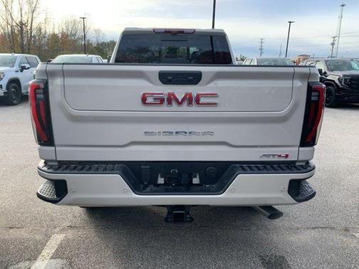 2026 GMC Sierra 2500 AT4