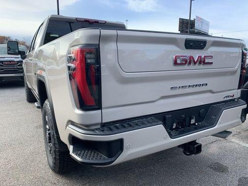 2026 GMC Sierra 2500 AT4