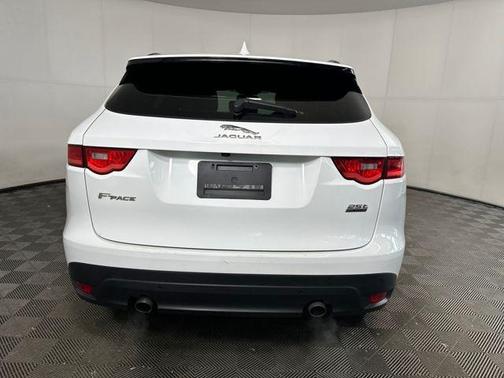 2018 Jaguar F-PACE 25t Prestige