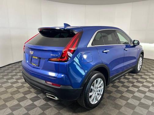 2023 Cadillac XT4 Luxury