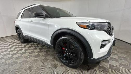 Star White Metallic Tri-Coat 2022 Ford Explorer ST