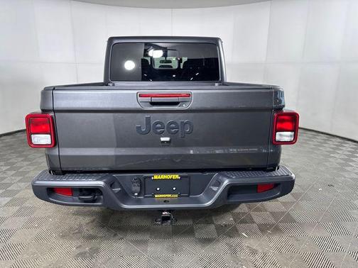 2022 Jeep Gladiator Willys 4x4