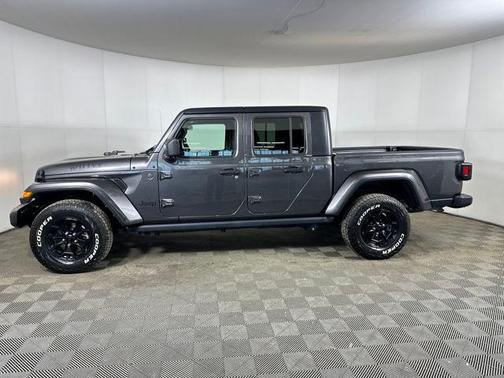 2022 Jeep Gladiator Willys 4x4