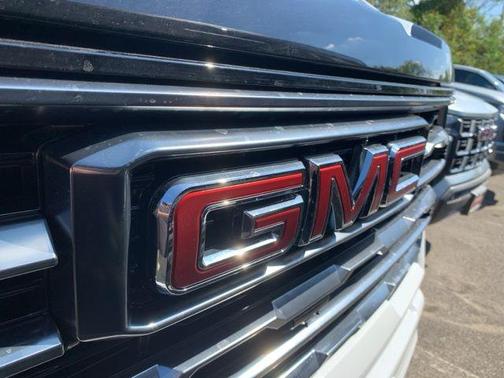 2025 GMC Sierra 2500 AT4