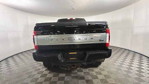 Black Metallic 2019 Ford F-250 Platinum
