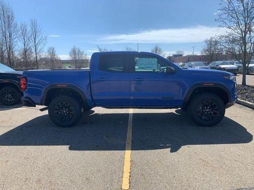 Rapids Metallic 2026 GMC Canyon Elevation
