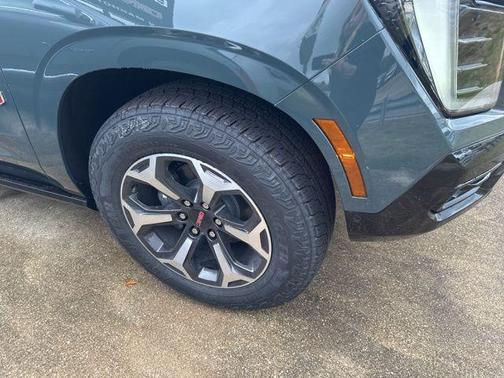 2025 GMC Yukon 4WD AT4 Ultimate